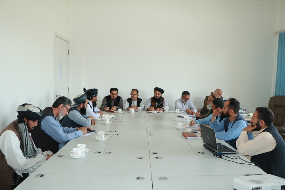 نشست معینیت امور اکادمیک برای بحث درباره‌ تنظیم هیأت اعزامی به ولایات 