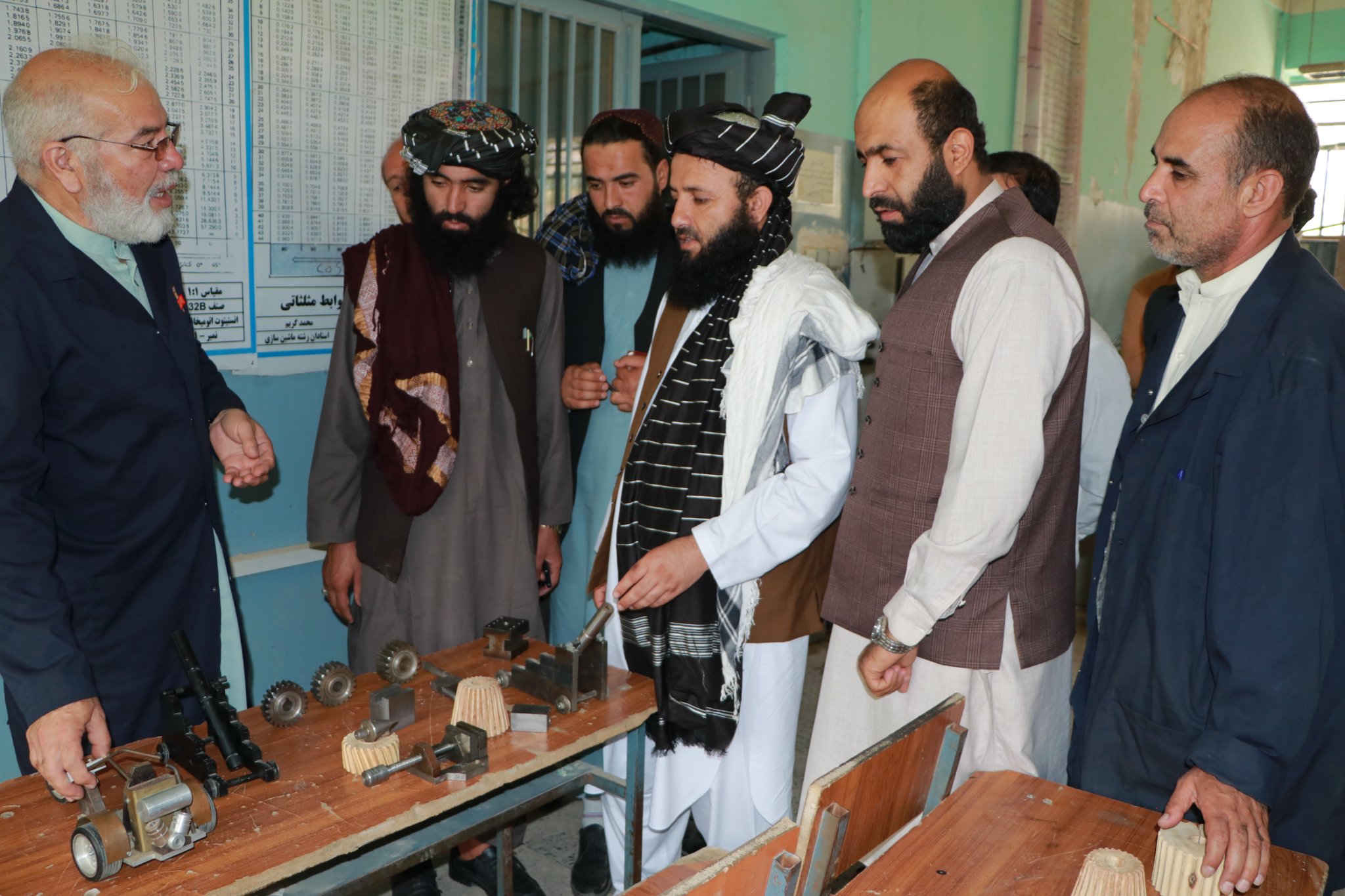 بازدید معاون اکادمیک