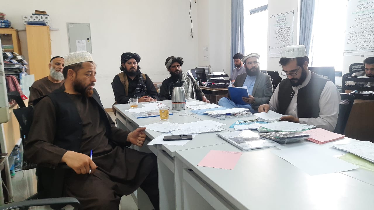 د استادانو ارزونه