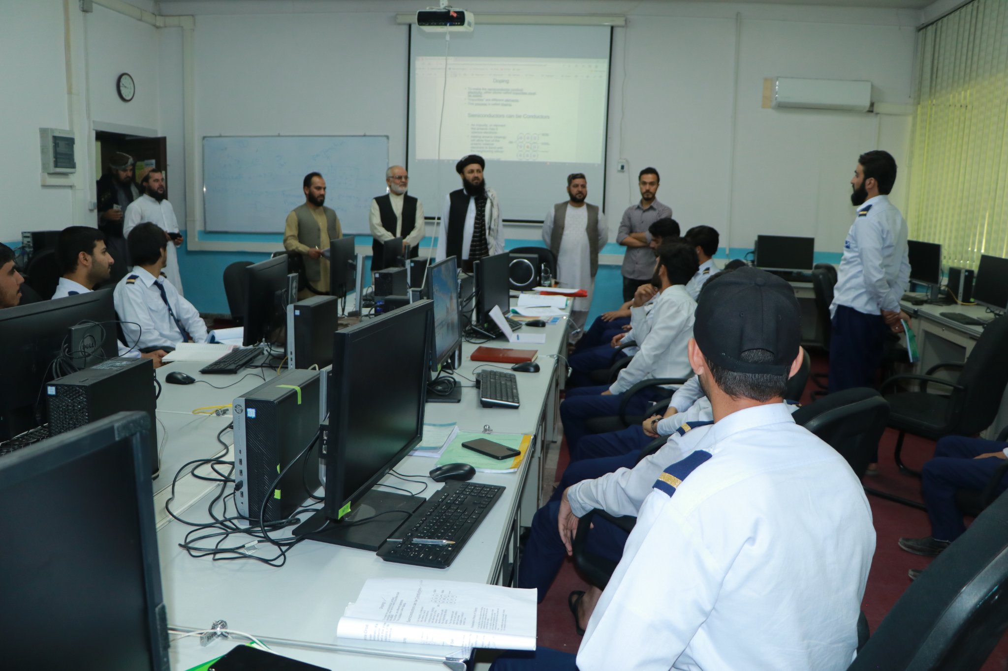 میدان هوایی